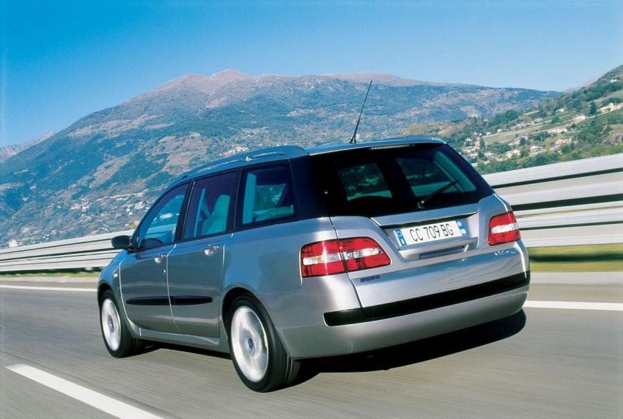 Fiat Stilo 2002 года  (фото 173 из 177)